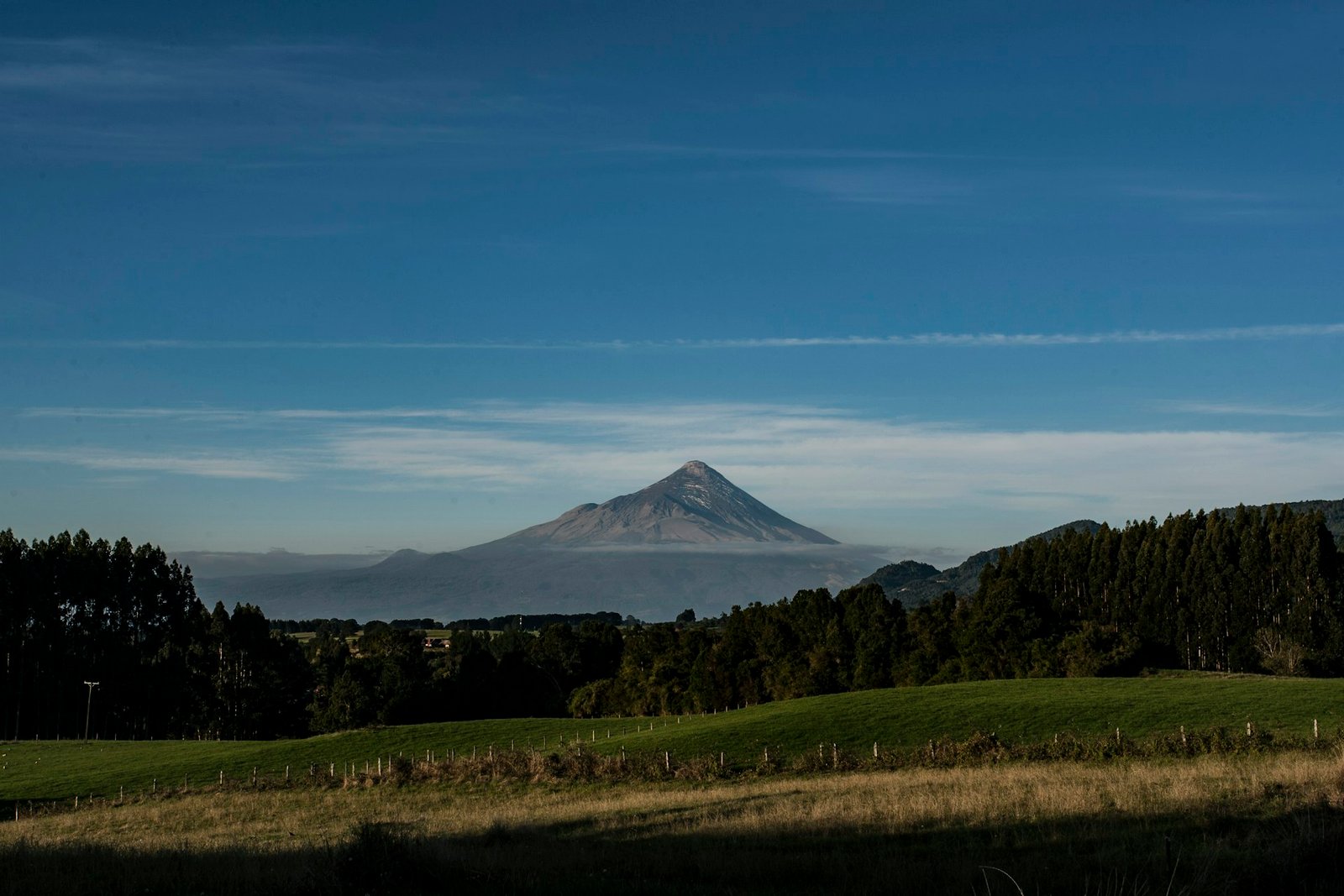 Paisaje con vista al volcán, imagen referencial del premio